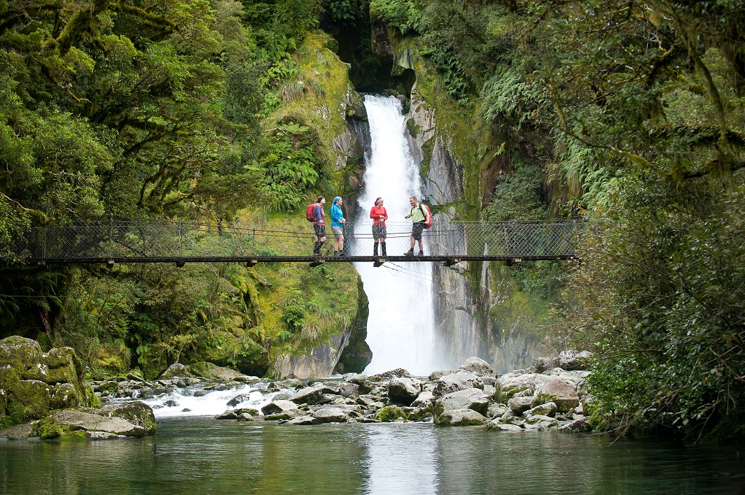 milford track guided walk prices